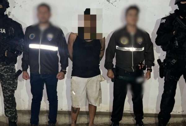 Polic&iacute;a captura a primer m&aacute;s buscado en Manab&iacute;