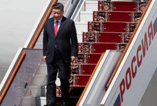 Presidente chino llega a Rusia para reunirse con Vladimir Putin a un a&ntilde;o de la guerra con Ucrania
