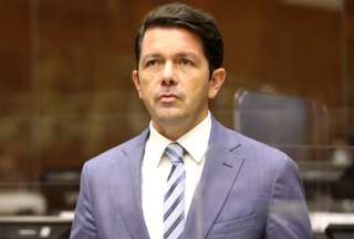Francisco Jim&eacute;nez renuncia como Ministro de Gobierno