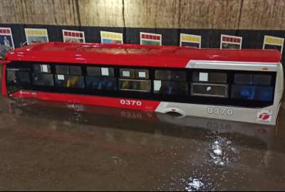 El fuerte aguacero que cay&oacute; en Cuenca inund&oacute; varias calles