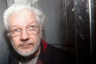 Julian Assange no fue al juicio que decidir&aacute; si lo extraditan o no a EE. UU.
