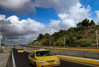 Tarifa arancelaria se reduce para importaci&oacute;n de veh&iacute;culos de transporte p&uacute;blico