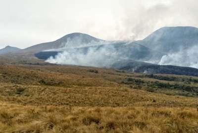 Incendios en Loja comprometen miles de hect&aacute;reas, incluyendo &aacute;reas protegidas.
