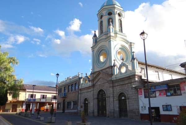 El cant&oacute;n El Tambo est&aacute; ubicado en la provincia de Ca&ntilde;ar, al sur del pa&iacute;s.&nbsp;