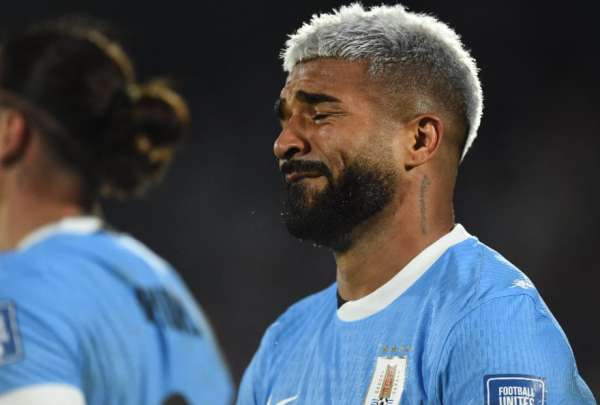 Rodrigo Aguirre debut&oacute; con gol en la selecci&oacute;n uruguaya