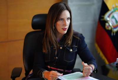 Alegr&iacute;a Crespo aclar&oacute; datos sobre deserci&oacute;n escolar, anunci&oacute; nuevos nombramientos docentes y defendi&oacute; el proceso transparente de contrataci&oacute;n para el desayuno escolar.