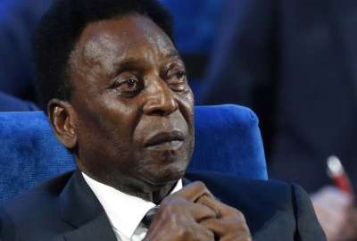 El astro brasile&ntilde;o Pel&eacute; continuar&aacute; en el hospital durante las fiestas navide&ntilde;as. 