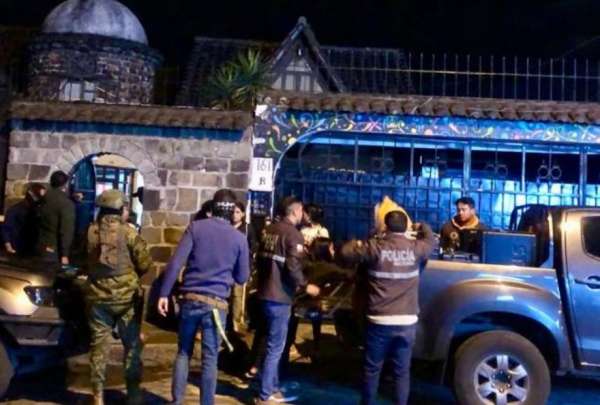 Nueve v&iacute;ctimas de presunta trata de personas fueron rescatadas en Los Chillos, Rumi&ntilde;ahui. Las v&iacute;ctimas eran obligadas a prostituirse bajo amenazas y deudas extorsivas.