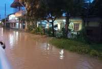 El Comit&eacute; de Operaciones de Emergencias (COE) declar&oacute; la emergencia regional en las provincias de la Costa ecuatoriana por lluvias. 