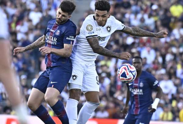 Botafogo sorprendi&oacute; al PSG de Willian Pacho en el Mundial de Clubes