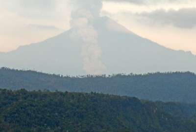 Este volc&aacute;n est&aacute; en erupci&oacute;n continua desde el 7 de mayo de 2019.