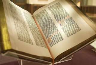 Vetan la biblia en escuelas de Utah por contenido &ldquo;pornogr&aacute;fico&rdquo;