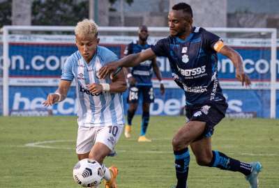 Macar&aacute; visit&oacute; a Guayaquil City y se llev&oacute; un empate