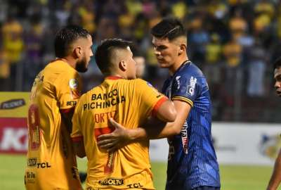 Barcelona empat&oacute; con Delf&iacute;n y se mantiene en el liderato de la segunda etapa