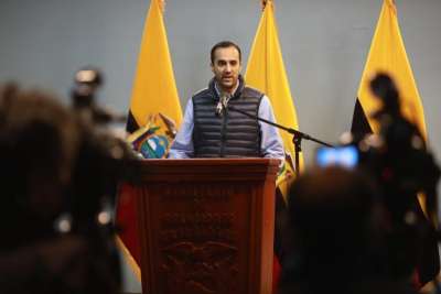 Canciller&iacute;a anuncia vuelo humanitario
