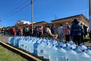 Emergencia en Quito: Habilitados centros de acopio de agua