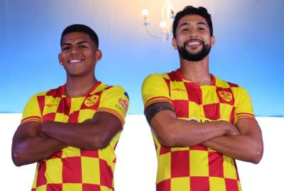 Aucas present&oacute; su nueva camiseta