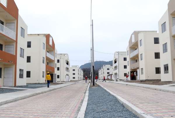 El plan de vivienda, que busca beneficiar a familias guayaquile&ntilde;as, est&aacute; cerca de culminar.