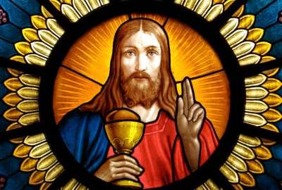 Cartel que promociona la Semana Santa de Sevilla causa pol&eacute;mica por la imagen de Jes&uacute;s