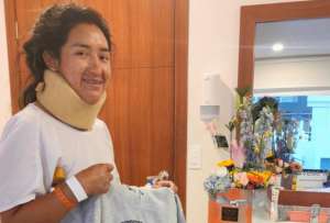 Miryan Núñez recibió un gesto de solidaridad de Richard Carapaz