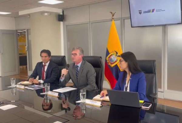 El mInistro Vega cumplir&aacute; agenda en el exterior desde el 16 al 22 de abril de 2024.