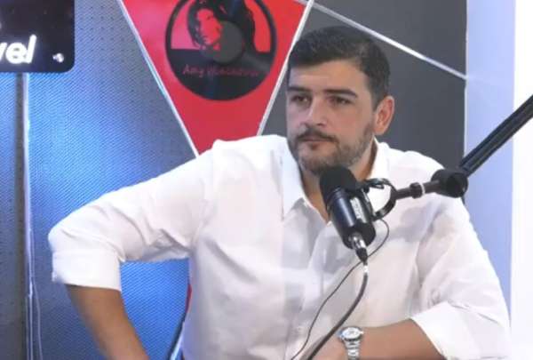 Aquiles &Aacute;lvarez, alcalde de Guayaquil, habl&oacute; sobre su posici&oacute;n frente a las rejas en el Malec&oacute;n. 