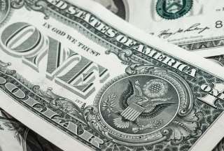 Peso argentino se derrumba hasta un r&eacute;cord de 280 por d&oacute;lar