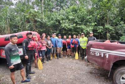 Cinco personas rescatadas con vida del r&iacute;o Arajuno