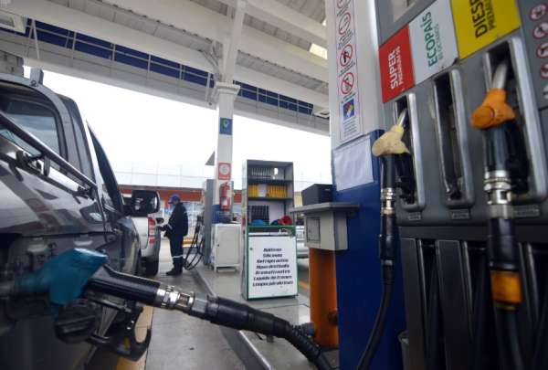 El Gobierno Nacional anunci&oacute; que se estabilizar&aacute; el valor de los precios de las gasolinas Extra y Ecopa&iacute;s. 