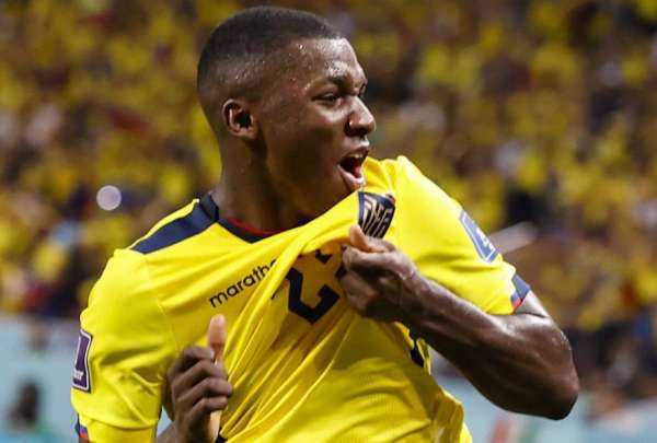 Tanque Hurtado predice que Ecuador tendr&aacute; m&aacute;s alegr&iacute;as