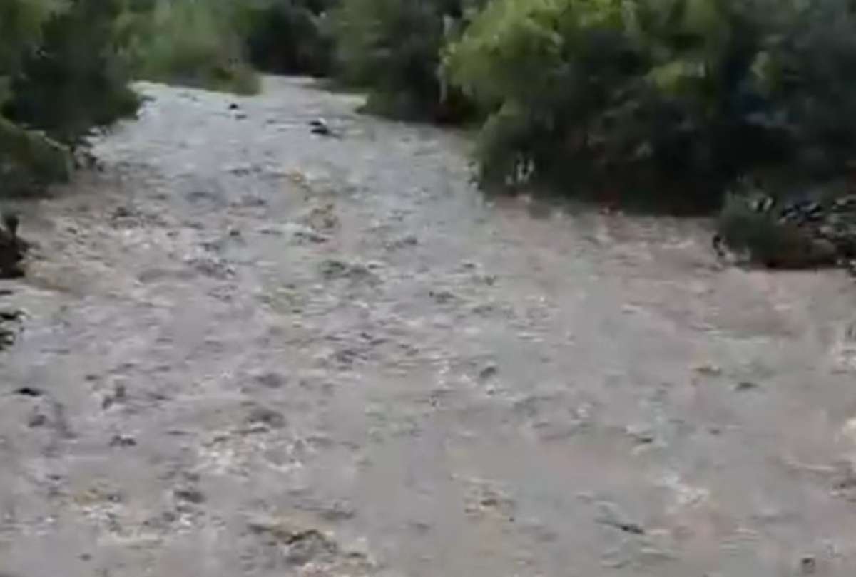 Las lluvias han ocasionado el desbordamiento de ríos en las provincias de Guayas y Los Ríos. 