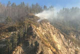 Calidad del aire en Quito alcanza niveles insalubres en zonas afectadas por incendios