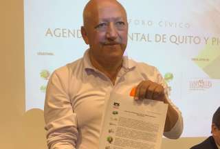 Omar Cevallos declina su candidatura a la Alcald&iacute;a de Quito y pide votar por Pedro Freile