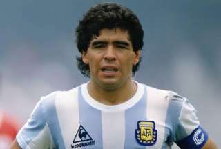 La Tri venci&oacute; a la Argentina de Diego Armando Maradona en 1994