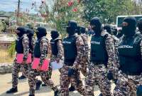 Las agentes del Cuerpo de Seguridad y Vigilancia Penitenciaria fueron atacadas mientras se dirigían a su jornada laboral.