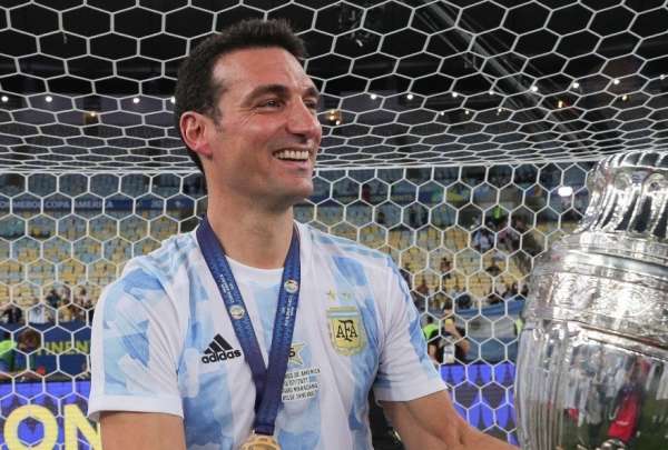 Lionel Scaloni habl&oacute; sobre Paulo Dybala