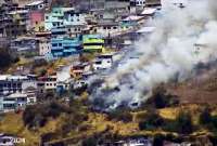 Nuevo incendio forestal se reporta en El Placer, en Quito.