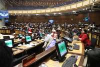 Correísmo falla en su intento de controlar la comisión para tratar enmienda sobre el dólar como&nbsp;moneda&nbsp;oficial