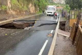 Se registr&oacute; un socav&oacute;n en el sector Santiago Alto, al sur de Quito
