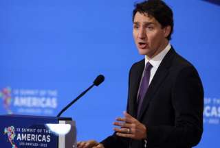 Primer ministro de Canad&aacute;, Justin Trudeau, anuncia que contrajo covid-19 por segunda vez