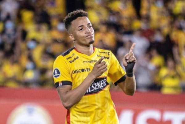 Byron Castillo agradeci&oacute; a Barcelona y se despidi&oacute; de su afici&oacute;n