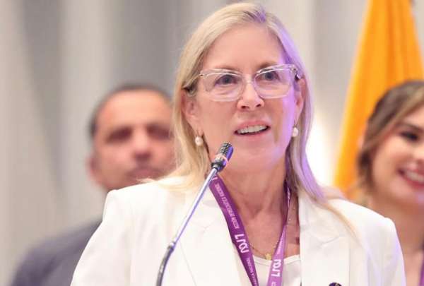 Anabella Az&iacute;n, madre del presidente Daniel Noboa, volver&aacute; al Legislativo despu&eacute;s de 18 a&ntilde;os. 