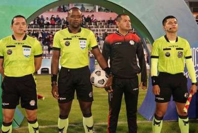 Los &aacute;rbitros reclaman los pagos