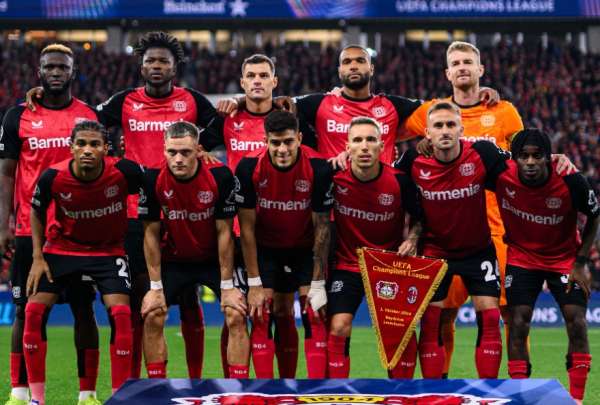 Piero Hincapi&eacute; fue titular en la victoria sobre el AC Milan