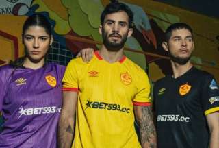 El campe&oacute;n present&oacute; la camiseta con la que defender&aacute; el trofeo en 2023