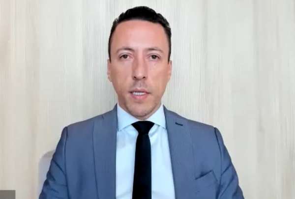 Eduardo Carlezzo, abogado de la Federaci&oacute;n Chilena, pide sanci&oacute;n contra Ecuador
