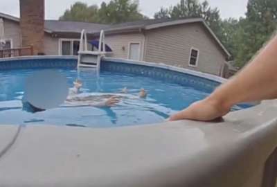 Un oficial de Fort Wayne encontr&oacute; al peque&ntilde;o Aziel flotando en una piscina vecina tras su desaparici&oacute;n.