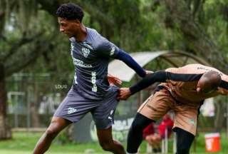Liga de Quito se desprendi&oacute; de dos jugadores por el resto de la temporada