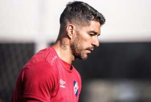 Luis Su&aacute;rez no seguir&aacute; en Nacional de Uruguay