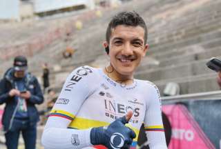 Richard Carapaz termin&oacute; segundo en el Giro de Italia